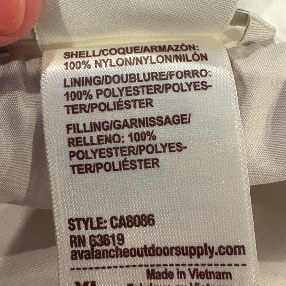 Avalanche White Quilted Jacket Size XL NWT - Picture 5 of 5